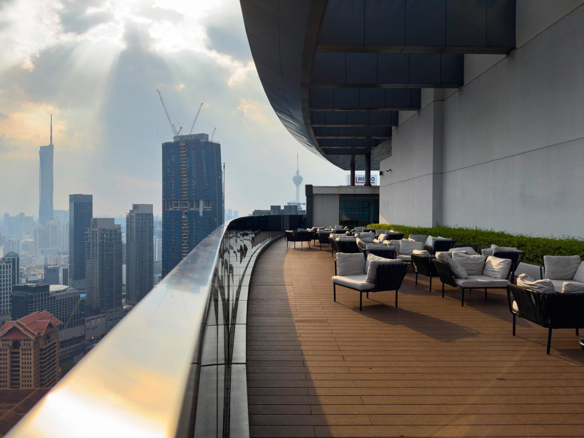 Moonway Suites At Eaton Klcc クアラルンプール エクステリア 写真